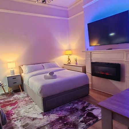 Stylish York Studio Bagian luar foto